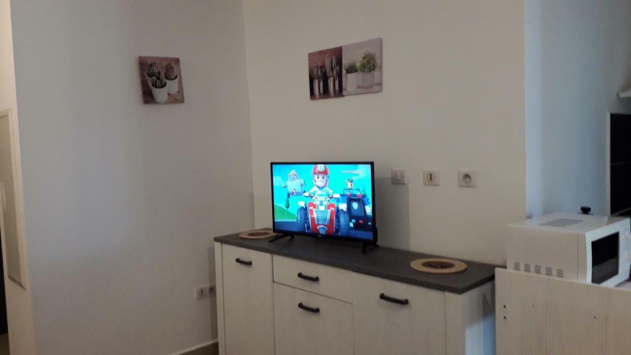 Appartamento Au Petit Dodo Saint Pierre Esterno foto